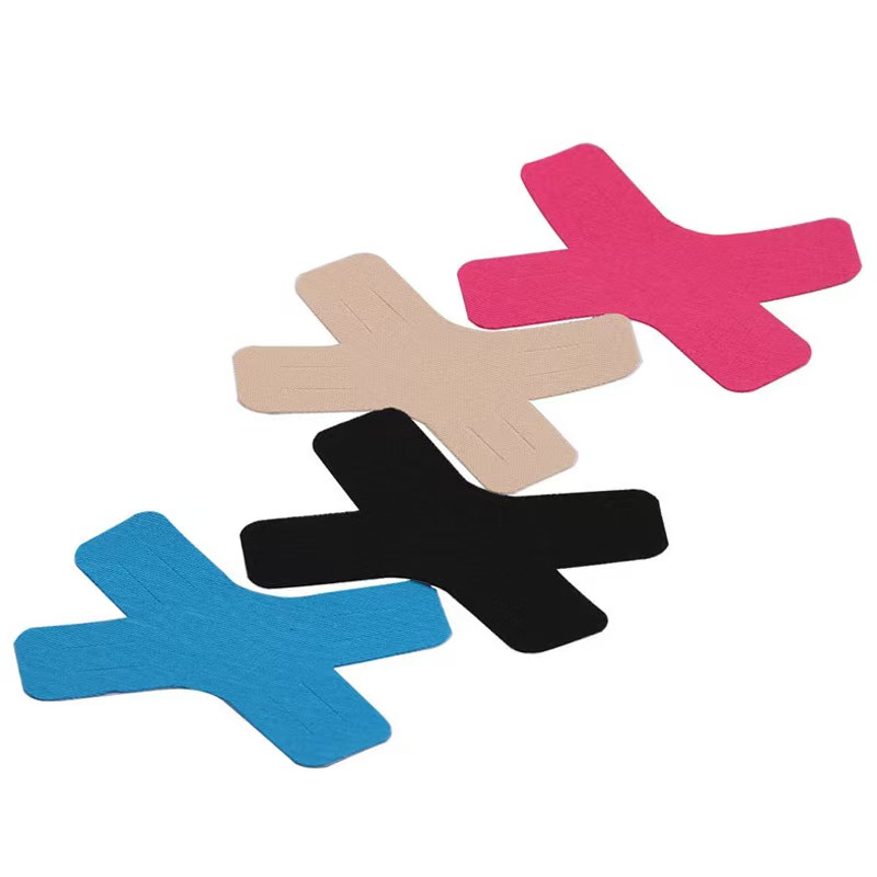 Előre vágott kineziológiai szalag vállra